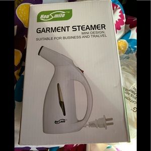 Mini Garment Steamer -For house or travel